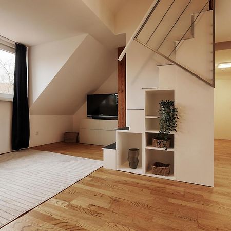 Homiestay City-Apartment, Balkon & Parkplatz Würzburg Dış mekan fotoğraf