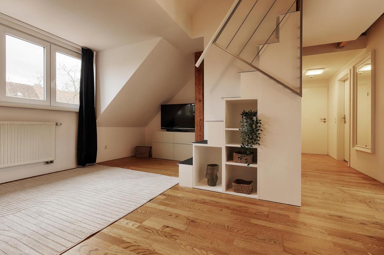 Homiestay City-Apartment, Balkon & Parkplatz Würzburg Dış mekan fotoğraf